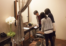 店内に隠された、様々なこだわりをご説明。お客様への思いを感じて頂きます。